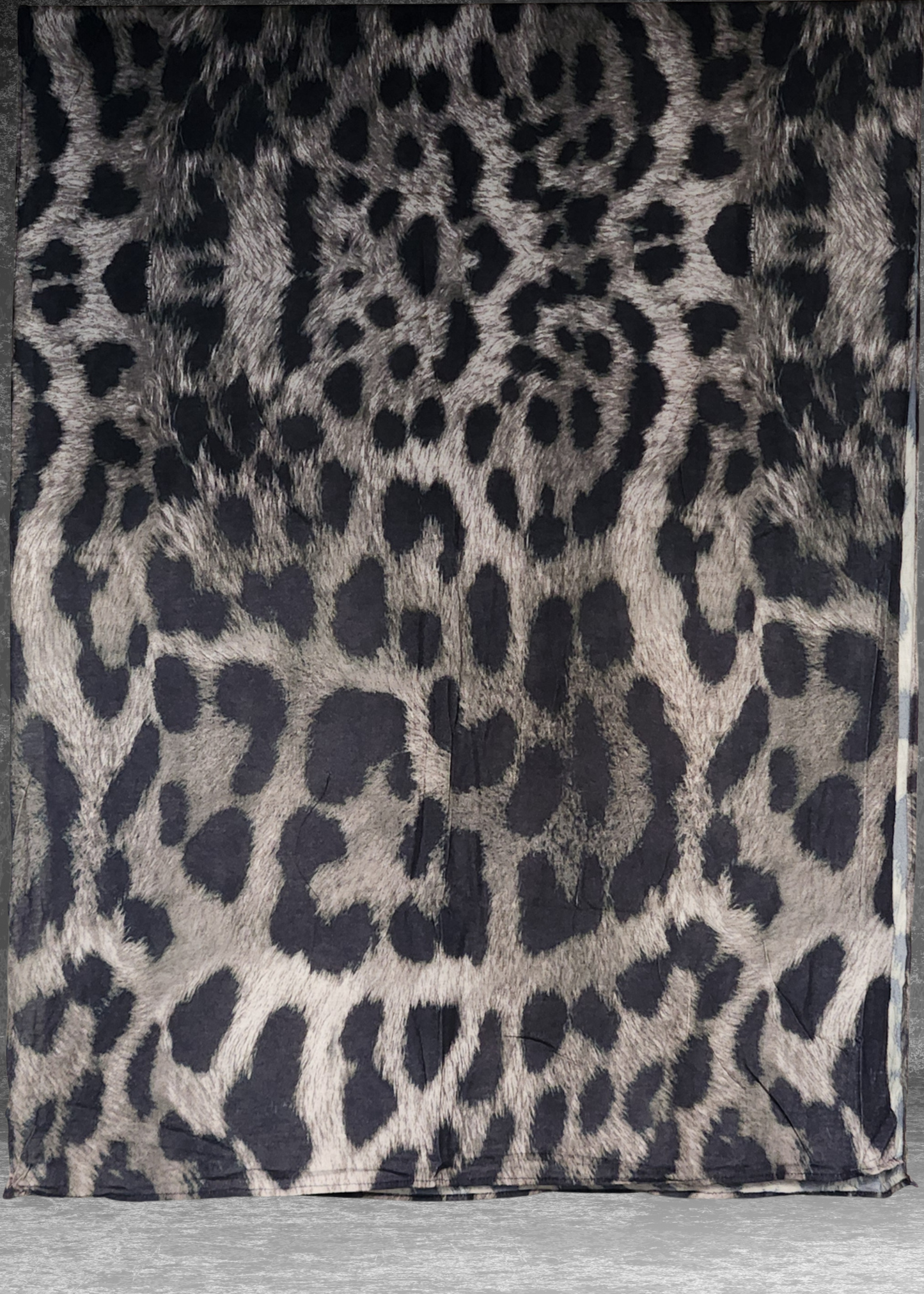 Elevate your style with premium printed jersey hijabs. Non-slip, soft & breathable. Shop the latest modest fashion trends in USA & Canada. Shop now!