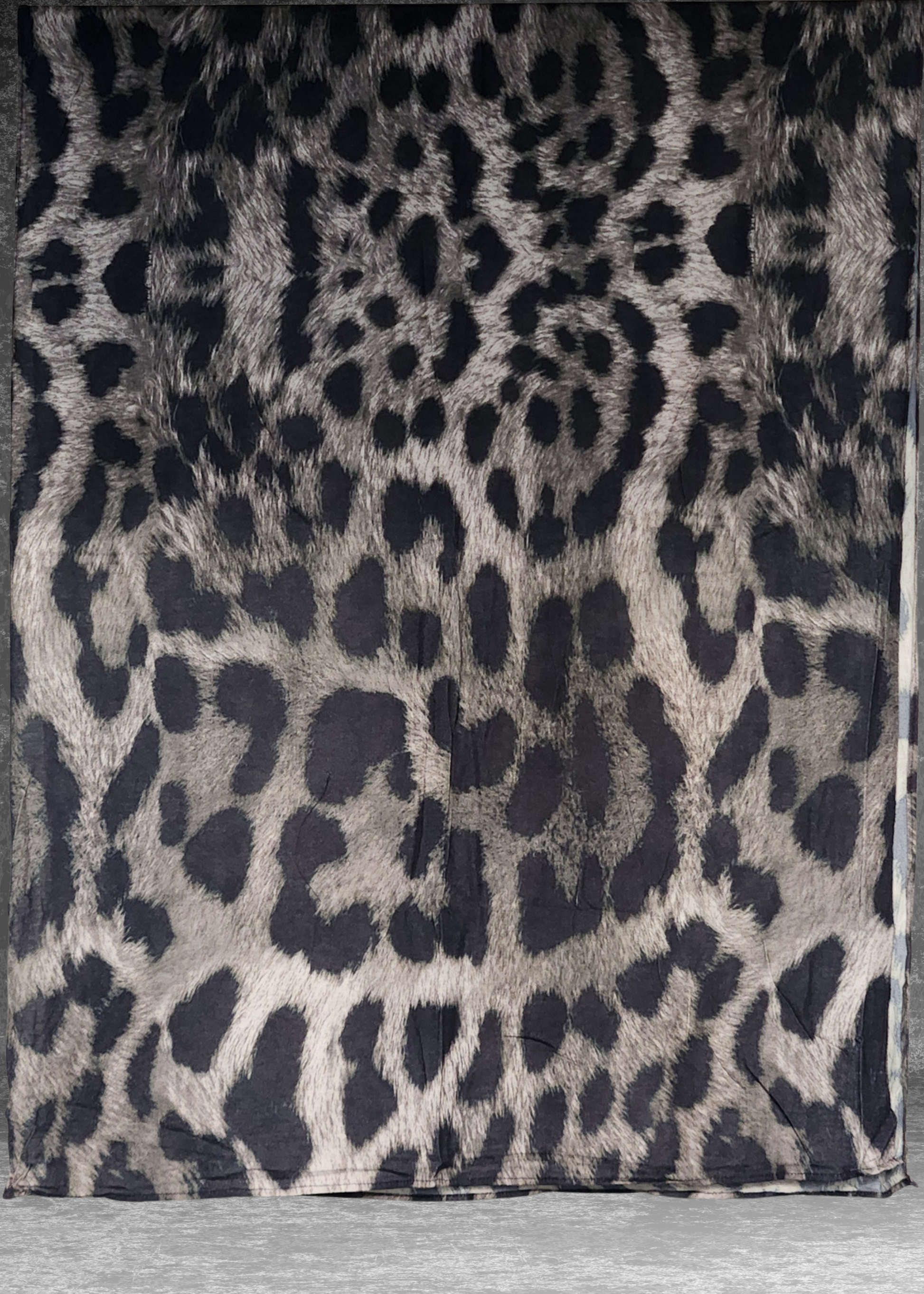 Elevate your style with premium printed jersey hijabs. Non-slip, soft & breathable. Shop the latest modest fashion trends in USA & Canada. Shop now!