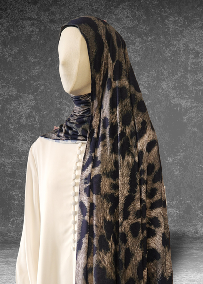 Elevate your style with premium printed jersey hijabs. Non-slip, soft & breathable. Shop the latest modest fashion trends in USA & Canada. Shop now!
